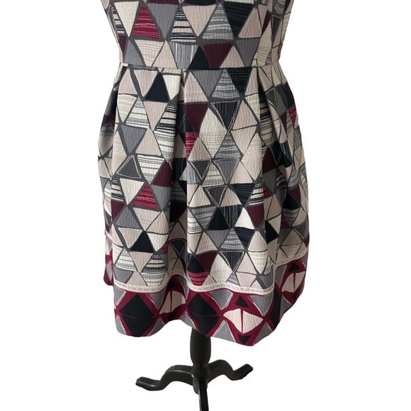 PINKYOTTO New York Patterned A Line Dress Sz S - Picture 3 of 7